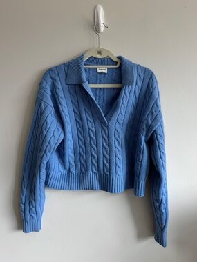 ARITZIA Lottie Sweater - Sunday Best Cropped Cable V-Neck in Blue